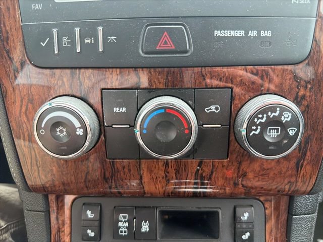 Used 2014 Chevrolet Traverse LT w/ All-Star Edition FWD image 29