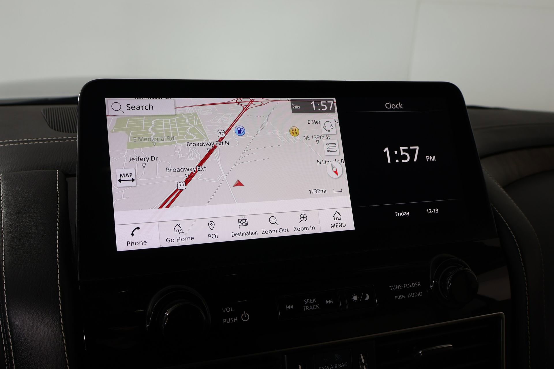 Used 2022 INFINITI QX80 Premium Select w/ Cargo Package image 7