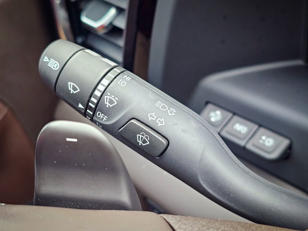 Certified 2024 GMC Sierra 1500 Denali w/ Denali Reserve Package image 24