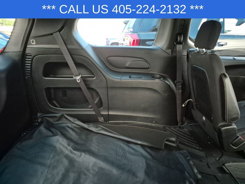 Used 2021 Chrysler Pacifica Touring w/ S Appearance Package image 30