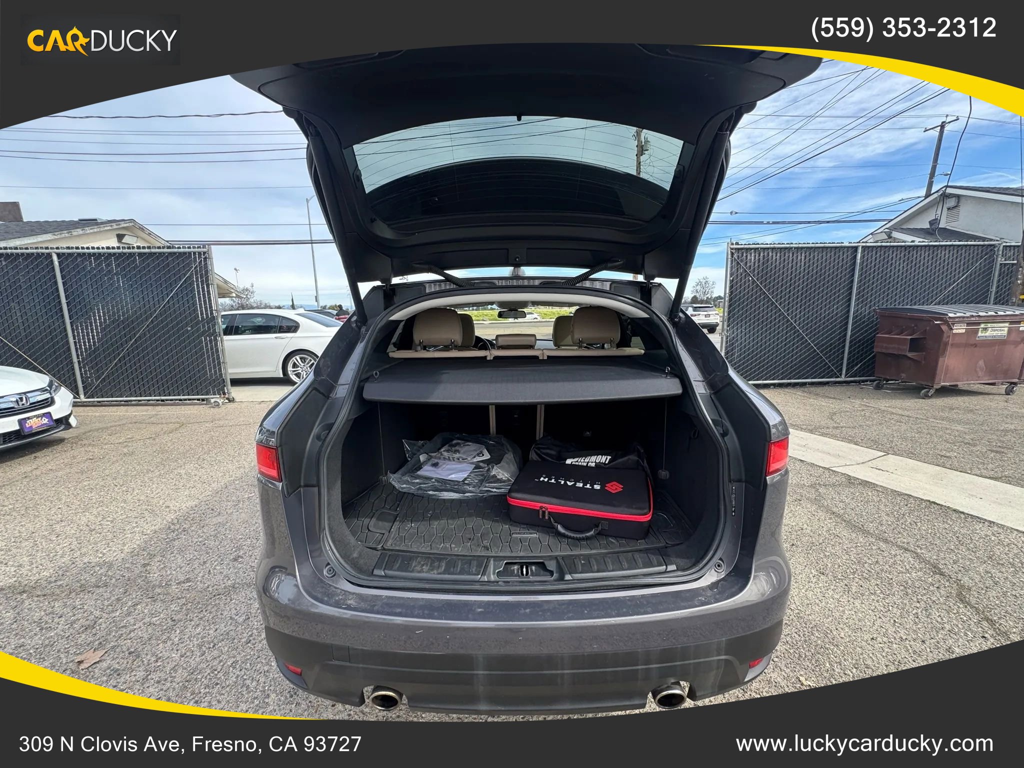 Used 2017 Jaguar F-PACE Premium image 23