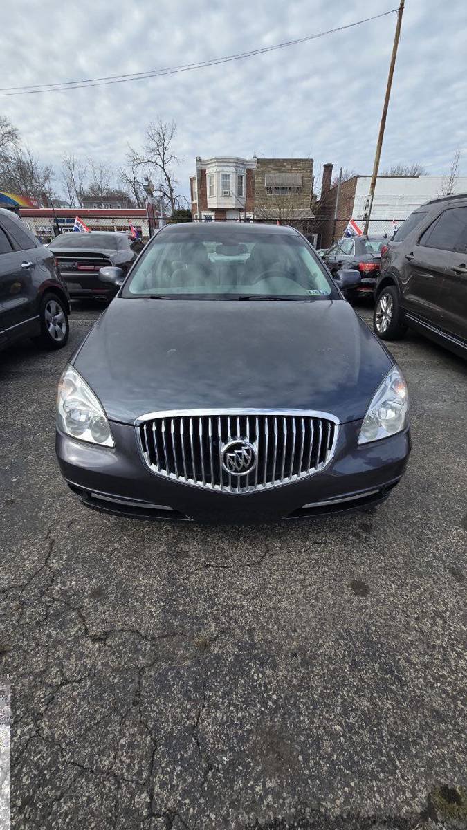 Used 2010 Buick Lucerne CXL FWD image 4