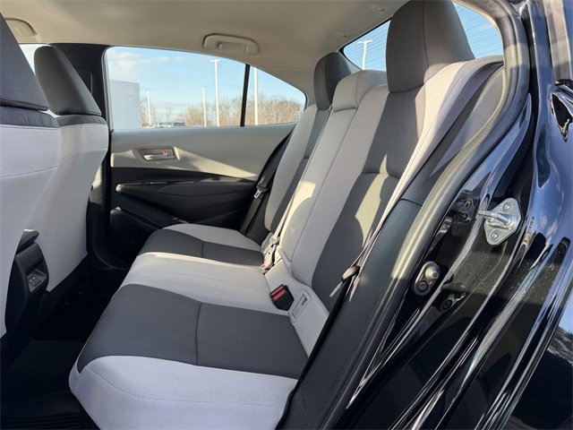 Used 2025 Toyota Corolla LE image 15