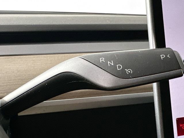 Used 2023 Tesla Model Y Performance image 20