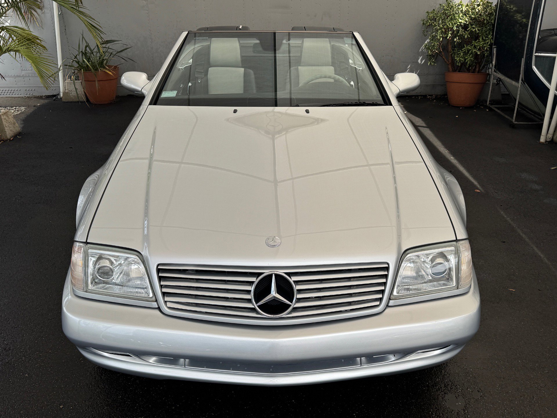 Used 2002 Mercedes-Benz SL 500 image 4