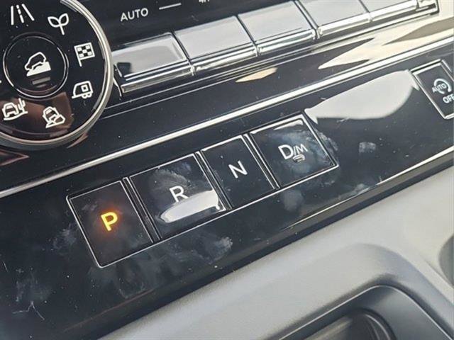 New 2025 Nissan Armada SL w/ Captain's Chari Seat Package image 42