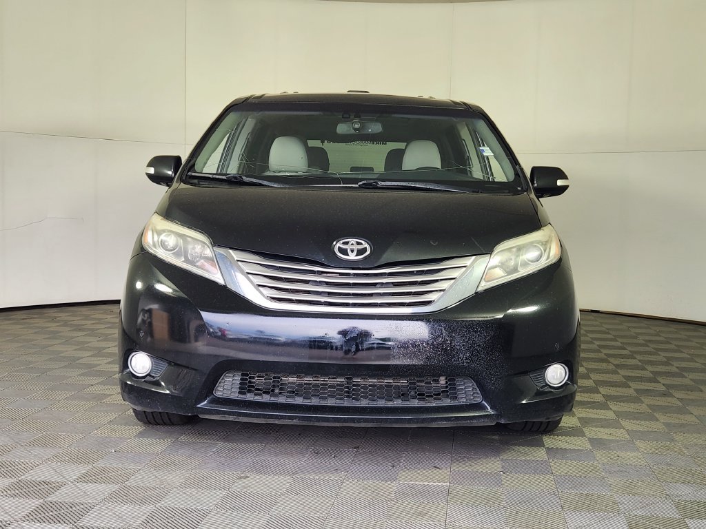 Used 2015 Toyota Sienna Limited Premium AWD/4WD image 2