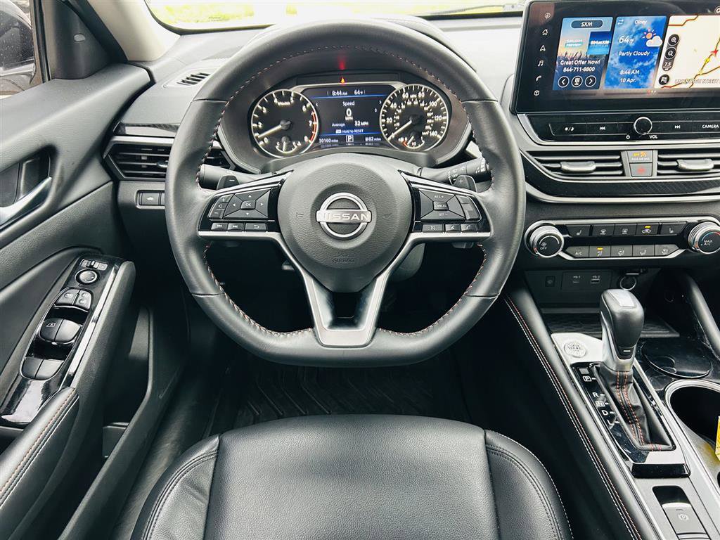 Used 2024 Nissan Altima 2.5 SR w/ SR Premium Package AWD/4WD image 12