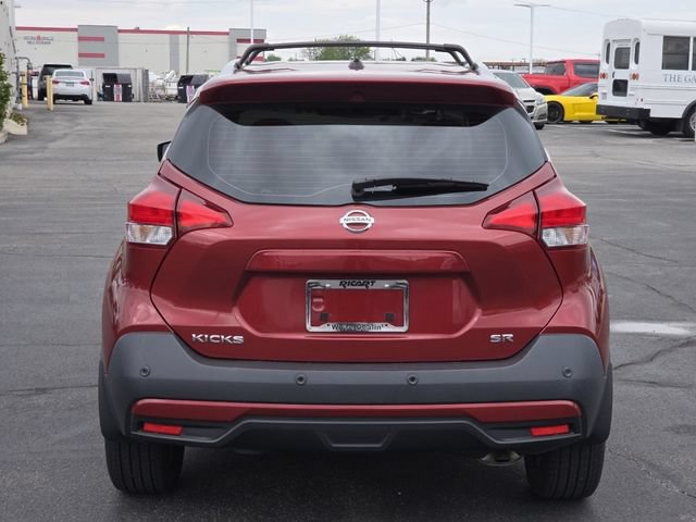 Used 2020 Nissan Kicks SR FWD image 16