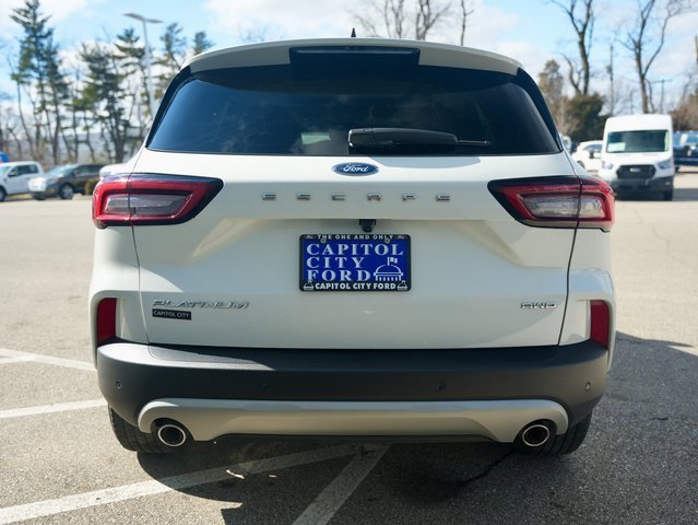 Used 2024 Ford Escape Platinum w/ Premium Technology Package image 5