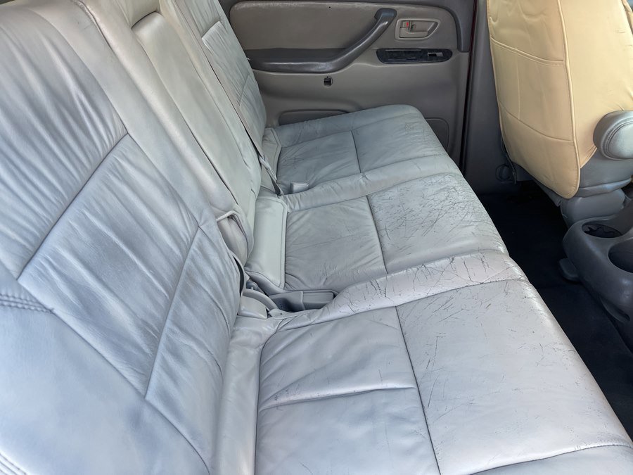 Used 2004 Toyota Sequoia SR5 AWD/4WD image 33