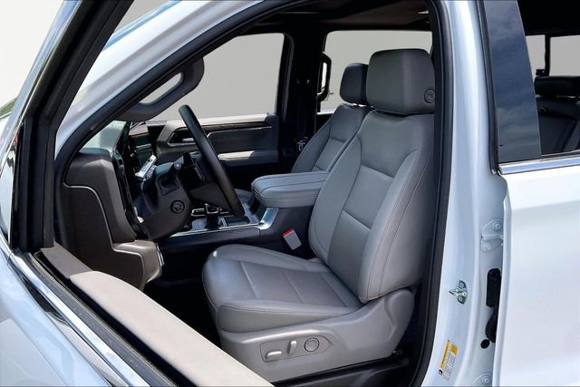 Used 2023 GMC Sierra 1500 SLT w/ SLT Convenience Package AWD/4WD image 15