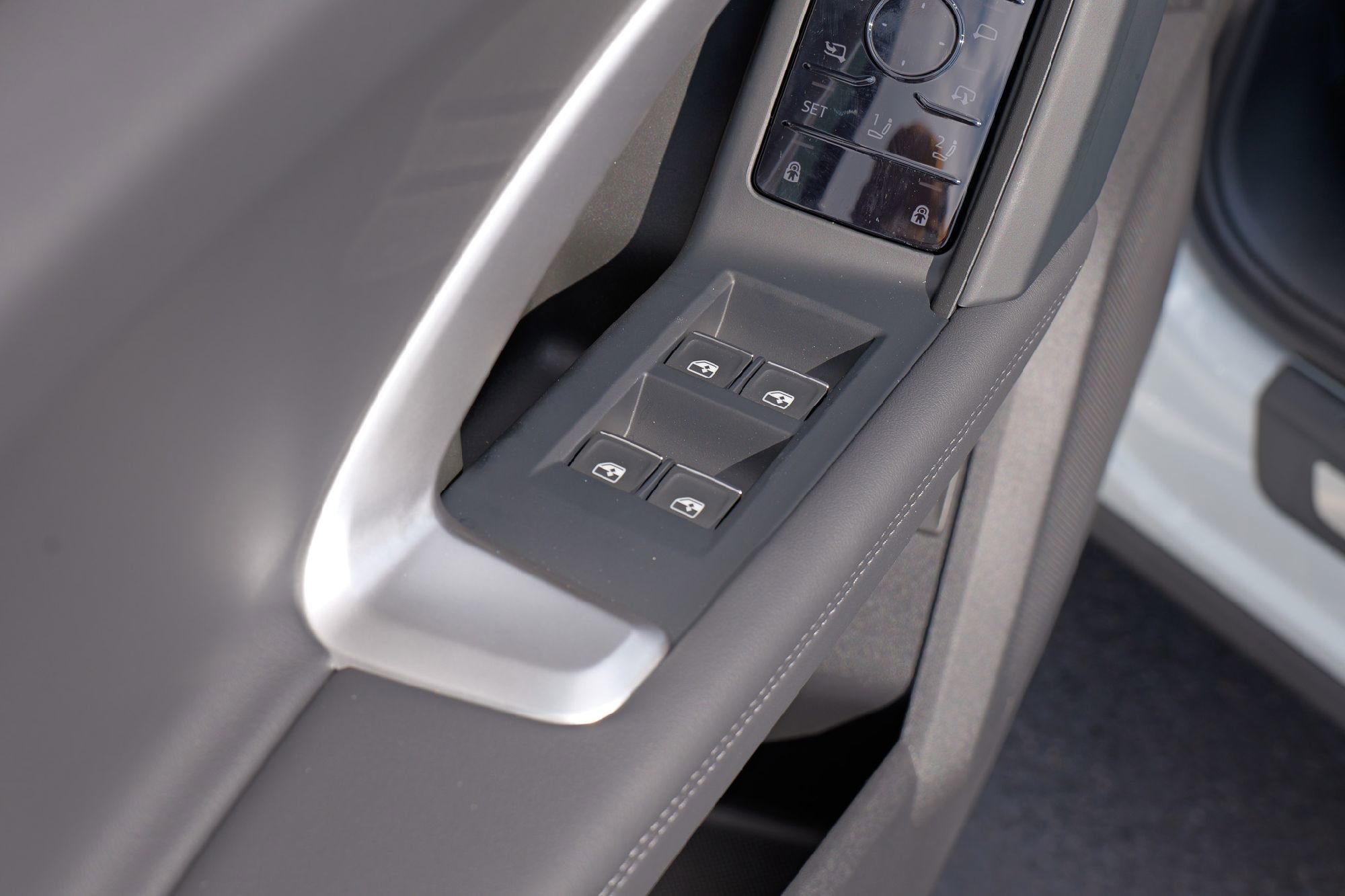 New 2025 Audi Q5 Premium Plus image 25