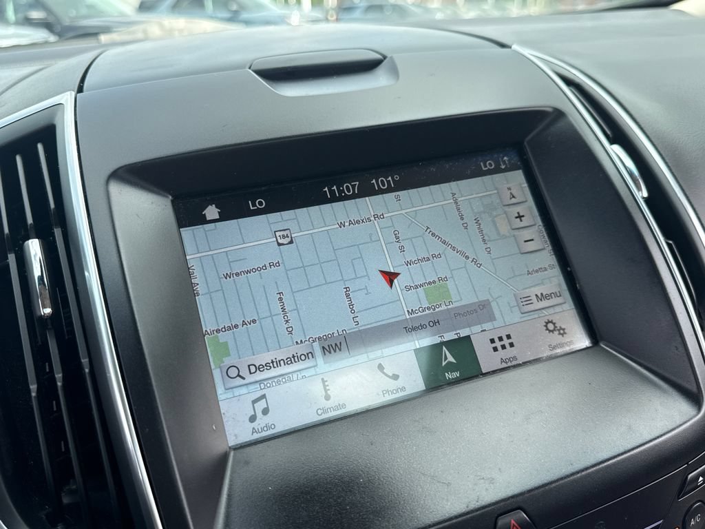 Used 2019 Ford Edge Titanium w/ Equipment Group 301A AWD/4WD image 36