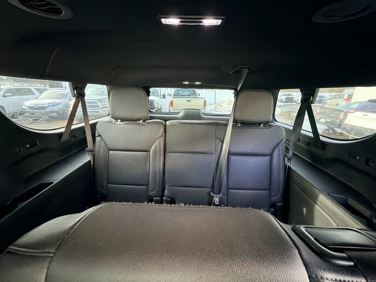 Used 2022 Chevrolet Suburban LT image 47