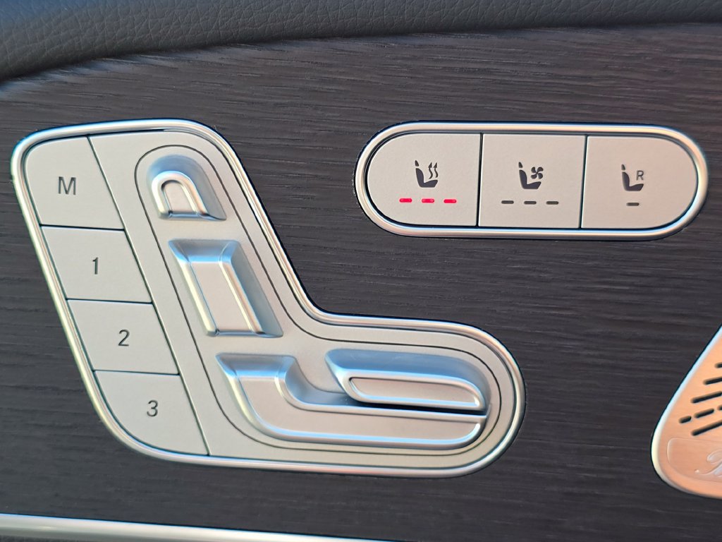 New 2027 Mercedes-Benz GLS 450 4MATIC image 7