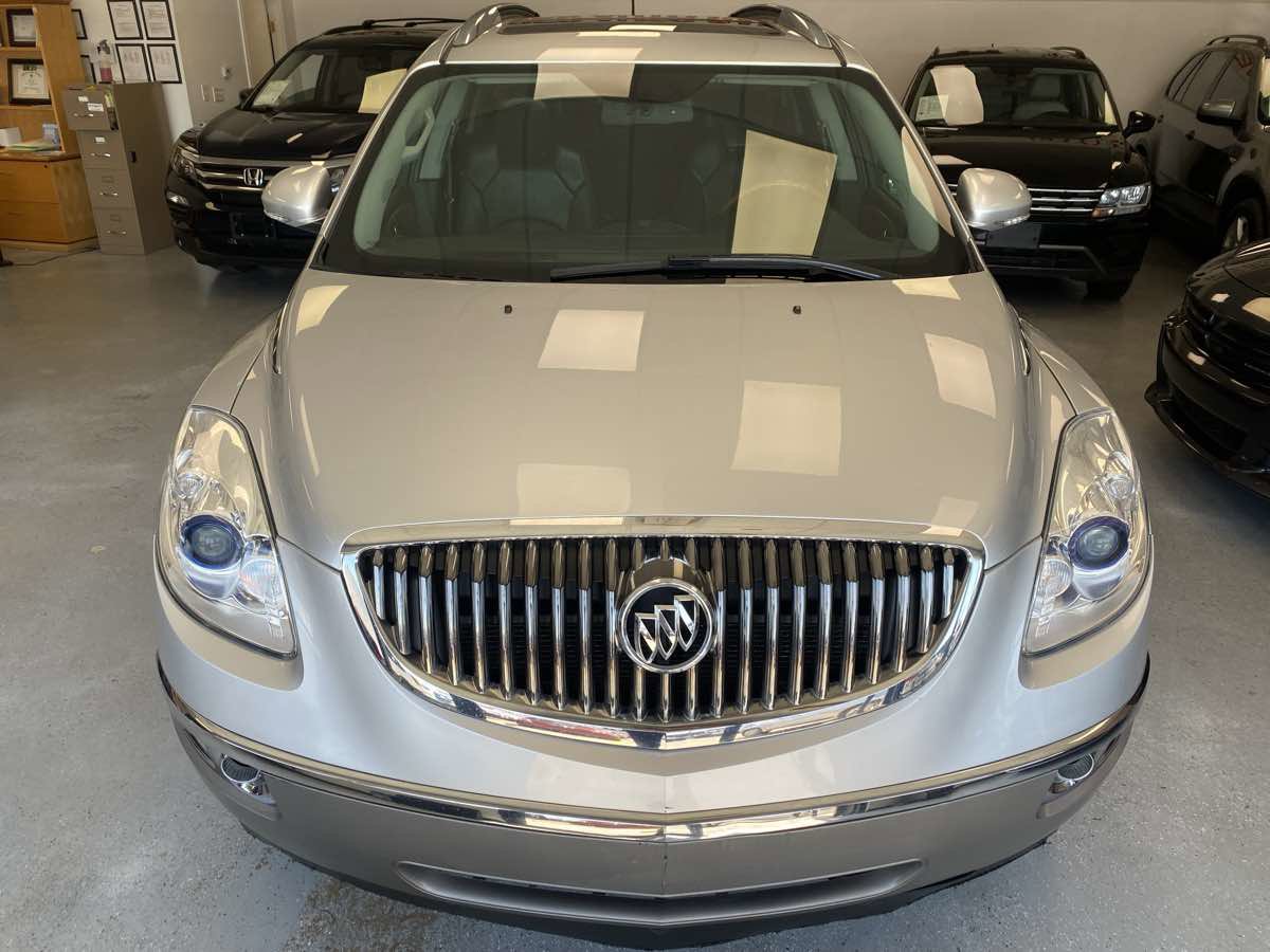 Used 2012 Buick Enclave Leather image 2