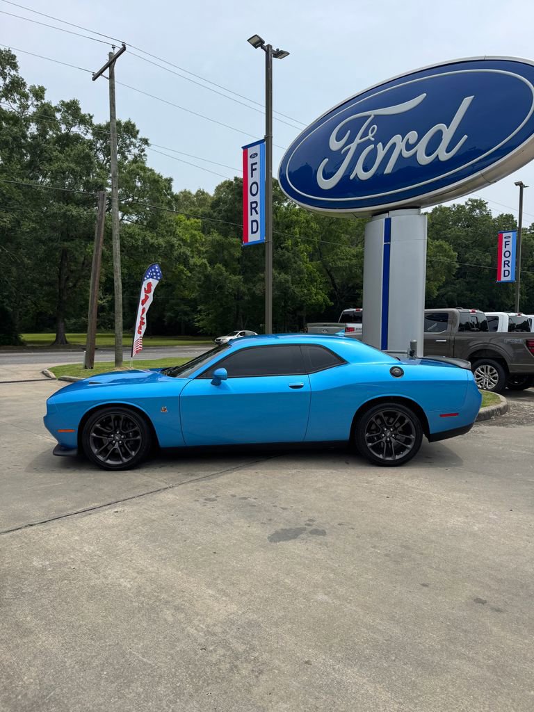Used 2023 Dodge Challenger R/T Scat Pack w/ Plus Package RWD image 3
