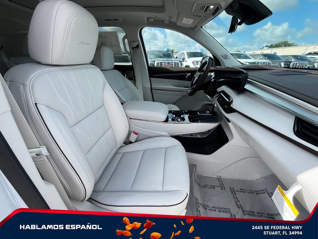 New 2026 Buick Enclave Avenir w/ Super Cruise Package AWD/4WD image 18