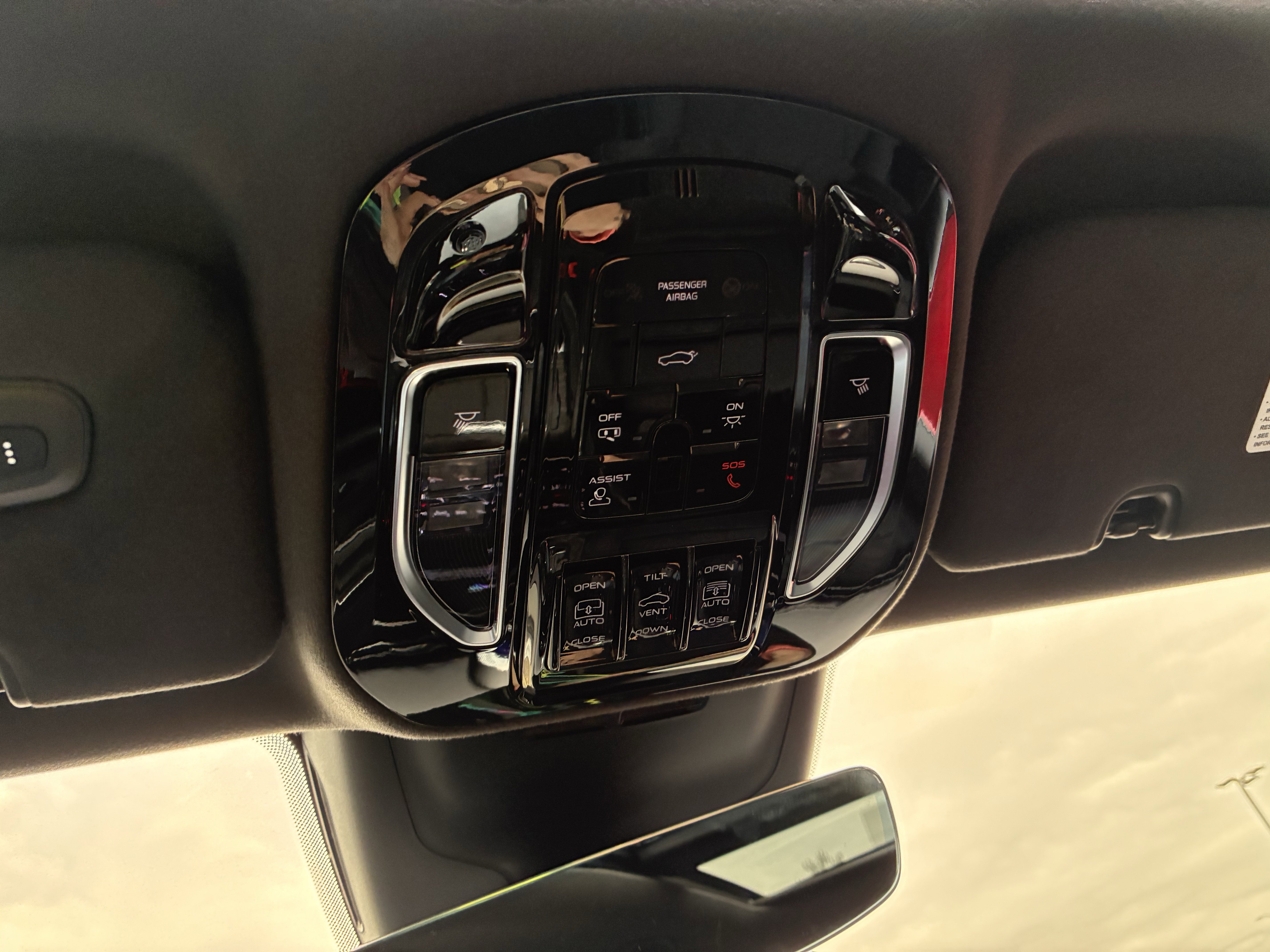 New 2025 Maserati Grecale Modena image 27