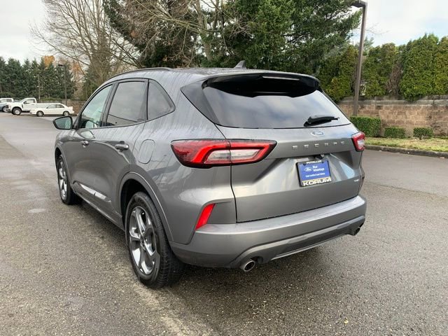 Certified 2024 Ford Escape ST-Line image 3