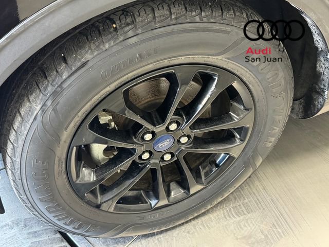 Used 2020 Ford Escape SE Sport image 5