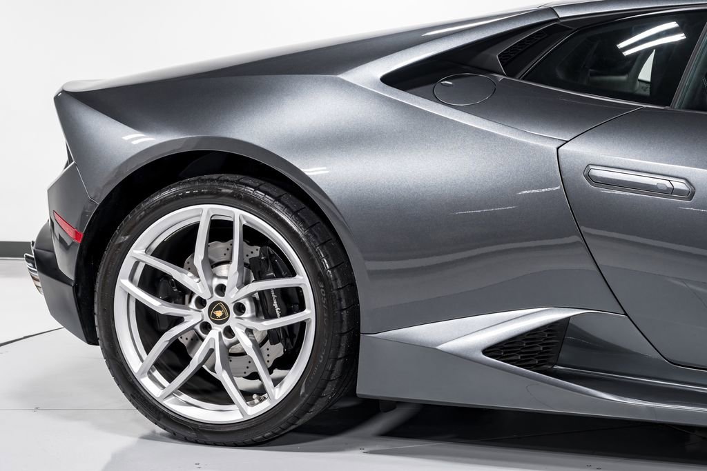 Used 2018 Lamborghini Huracan LP 580-2 image 46