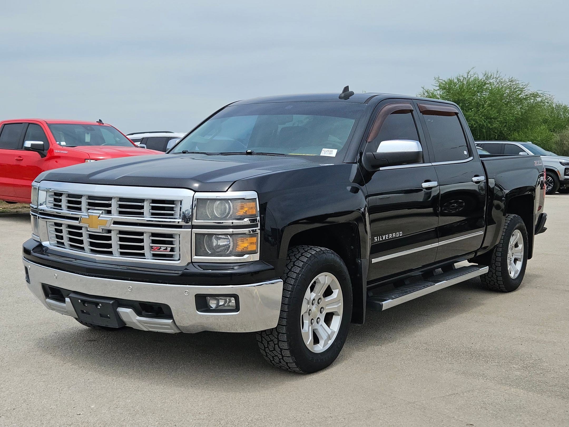 Used 2015 Chevrolet Silverado 1500 LTZ AWD/4WD image 7