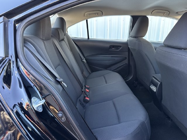 Used 2024 Toyota Corolla LE FWD image 30