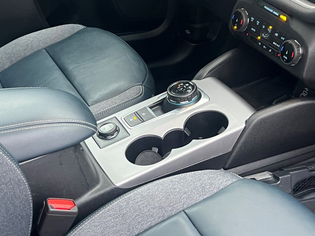 Used 2023 Ford Bronco Sport Outer Banks w/ Tech Package image 10