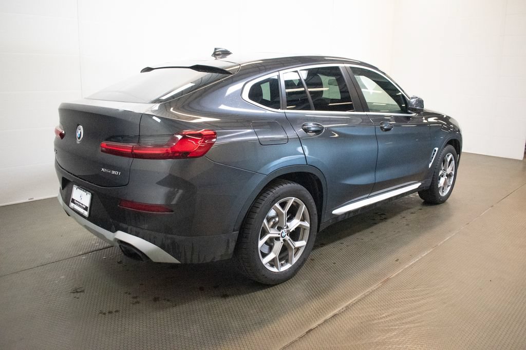 Certified 2025 BMW X4 xDrive30i w/ Premium Package AWD/4WD image 4