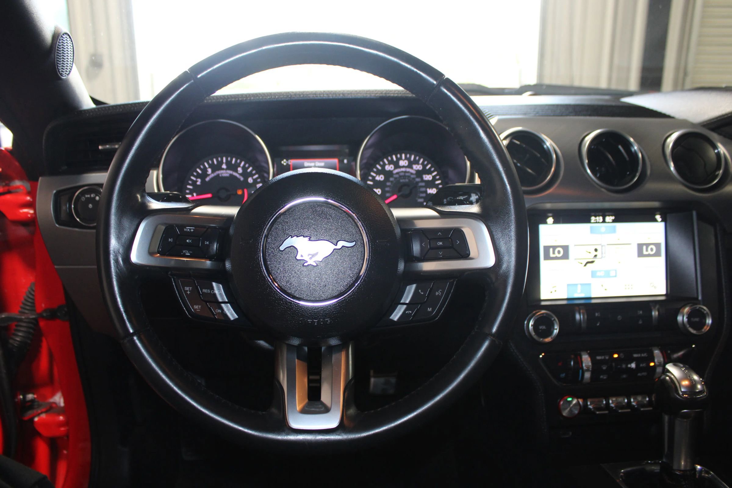 Used 2018 Ford Mustang Premium image 12