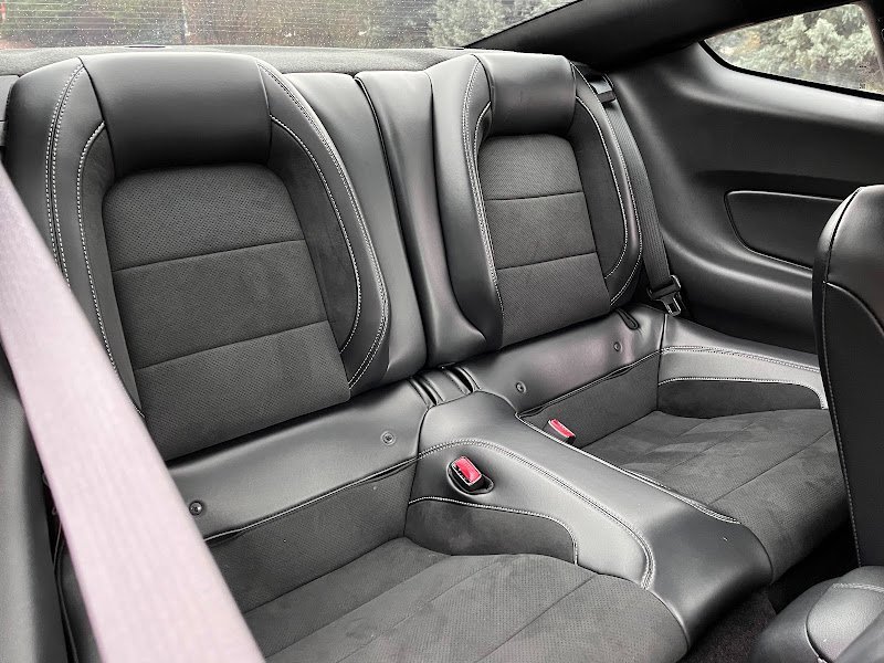 Used 2016 Ford Mustang Shelby GT350 w/ Technology Package image 44