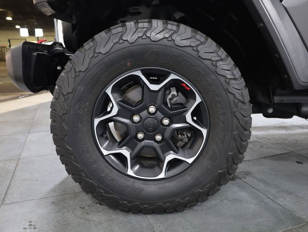 Used 2023 Jeep Wrangler Unlimited Rubicon AWD/4WD image 34