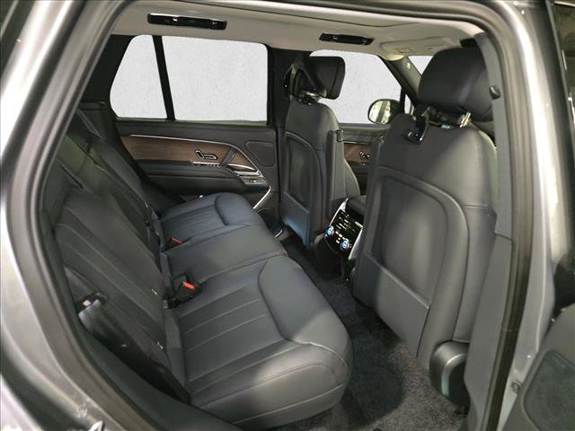 New 2026 Land Rover Range Rover SE AWD/4WD image 11