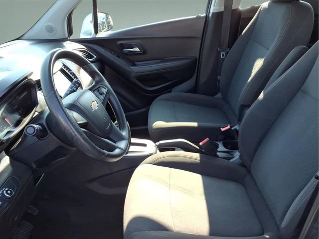 Used 2017 Chevrolet Trax LS AWD/4WD image 13