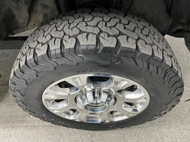 Used 2020 Ford F350 Lariat w/ Lariat Ultimate Package AWD/4WD image 17