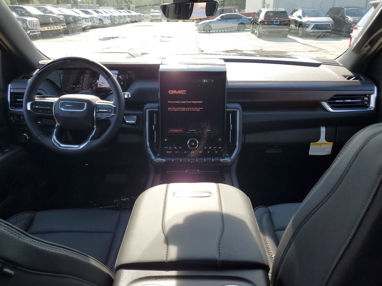 New 2026 GMC Yukon XL Denali w/ Denali Reserve Package AWD/4WD image 12