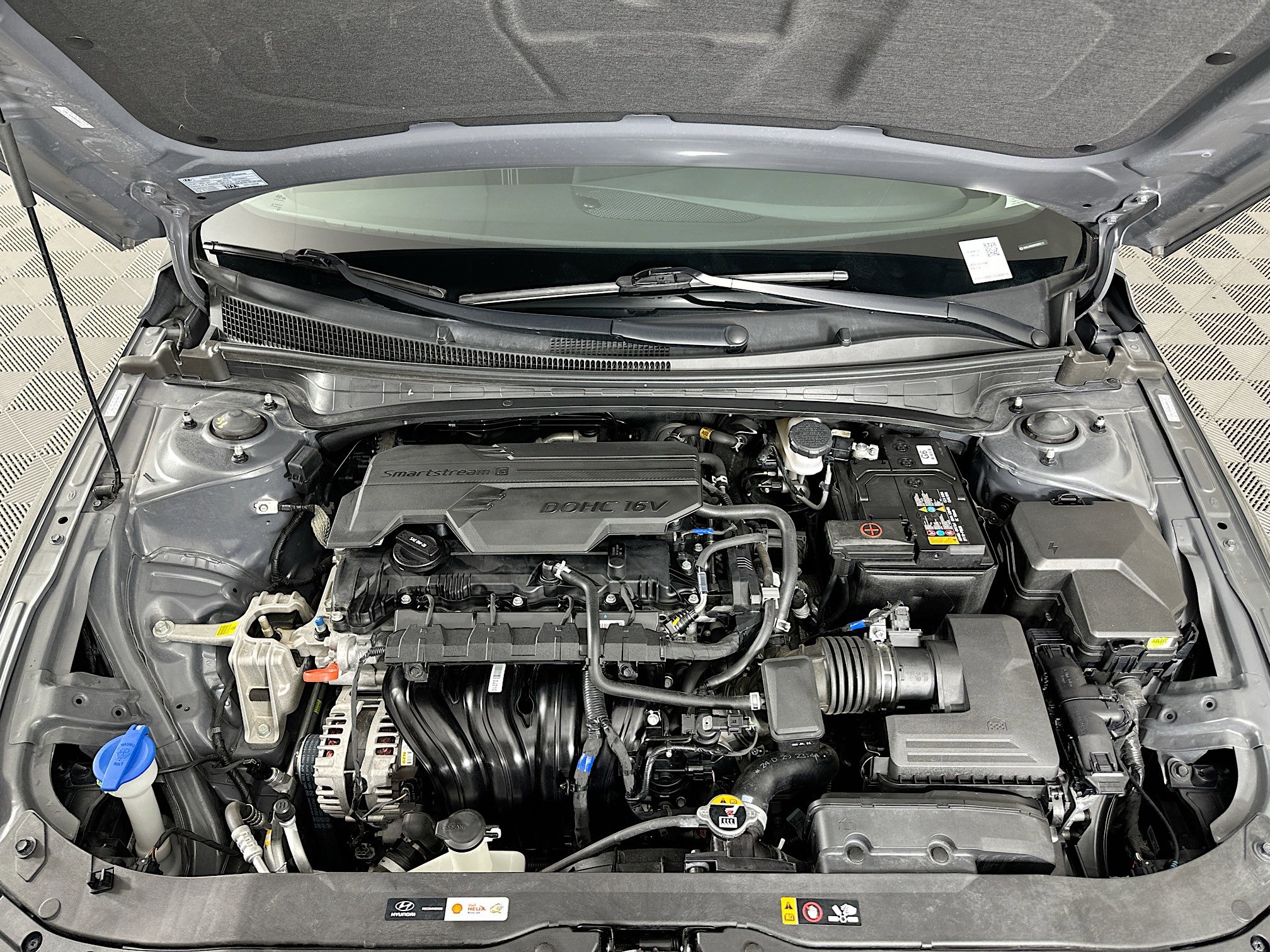 Used 2024 Hyundai Elantra SEL image 33