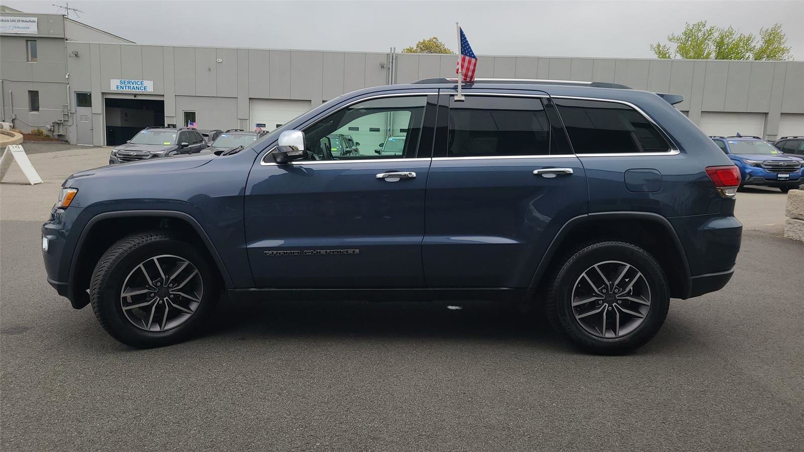 Used 2020 Jeep Grand Cherokee Limited w/ Luxury Group II AWD/4WD image 4