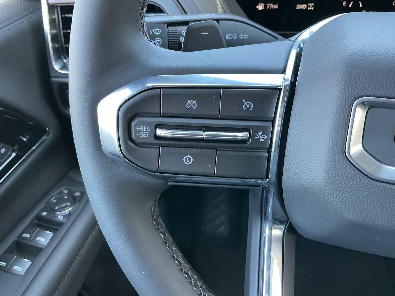 New 2026 GMC Yukon XL Denali AWD/4WD image 10