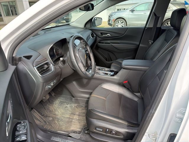 Used 2023 Chevrolet Equinox Premier w/ LPO, Floor Liner Package image 12