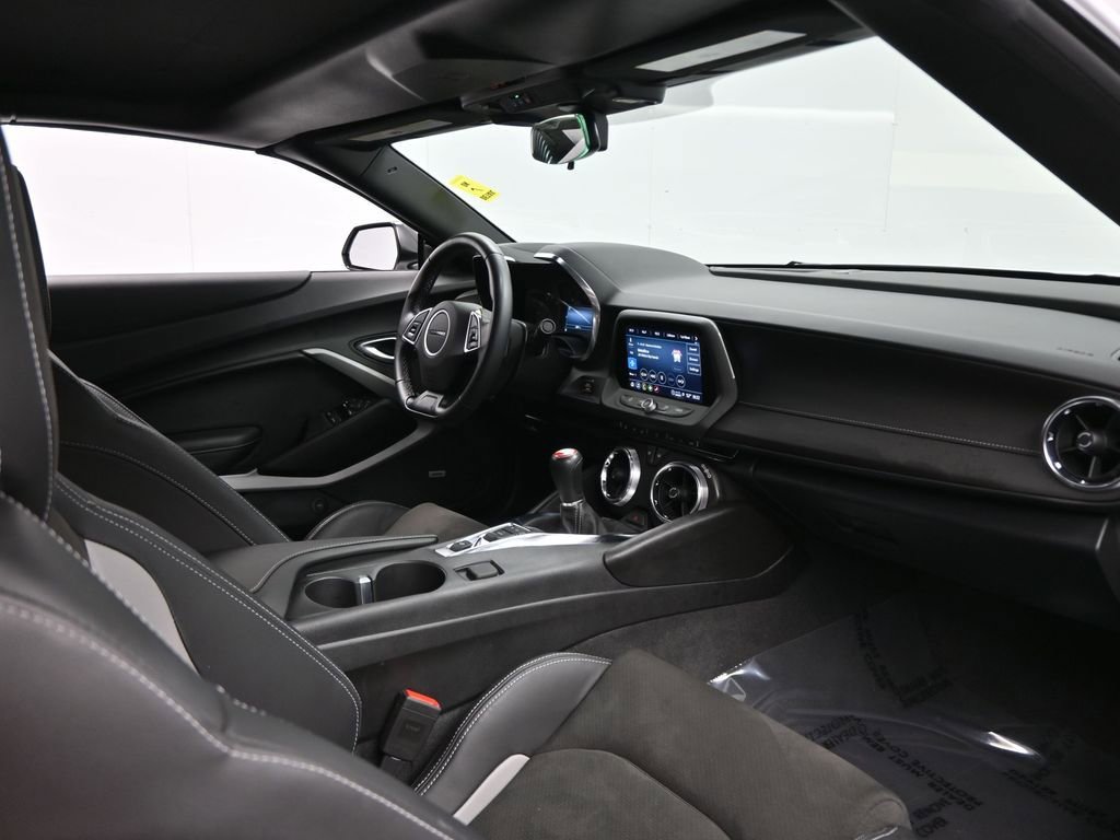 Used 2024 Chevrolet Camaro LT w/ RS Package image 11