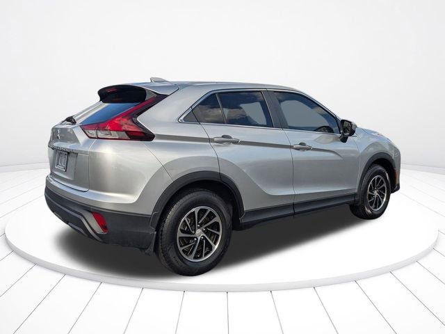 Used 2022 Mitsubishi Eclipse Cross ES FWD image 3
