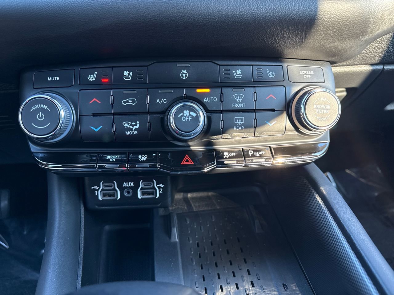 Used 2025 Dodge Durango R/T image 22