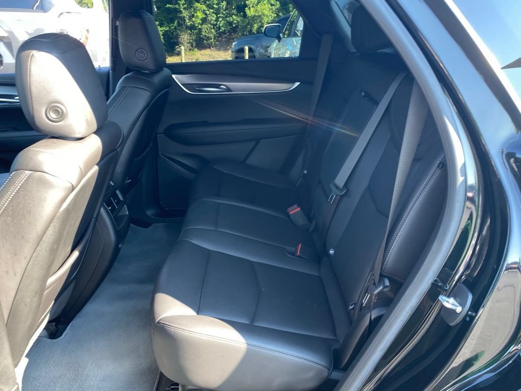 Used 2023 Cadillac XT5 Luxury FWD image 8