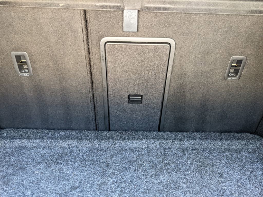 Used 2019 Volkswagen GTI SE w/ SE Experience Package image 27