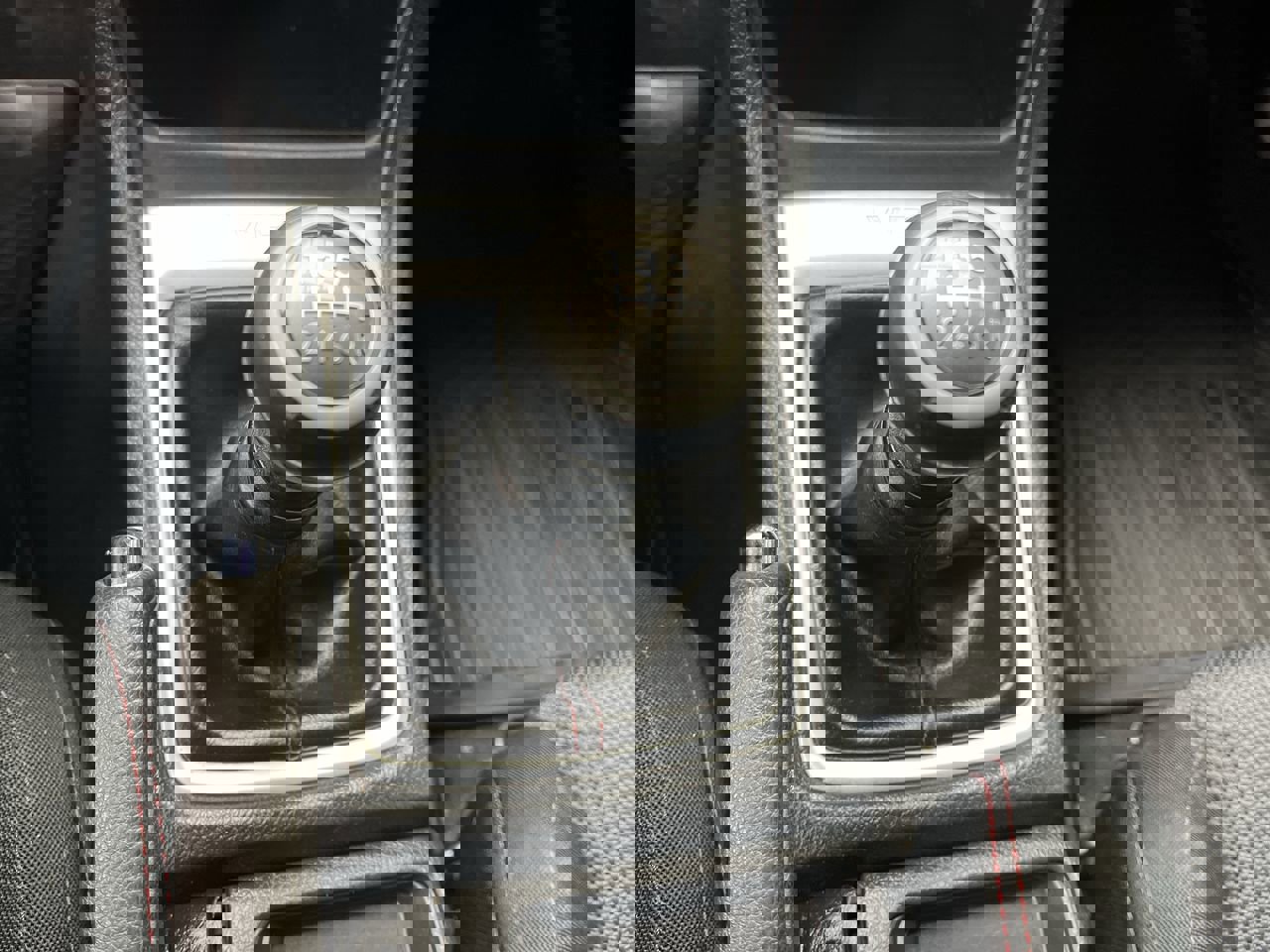 Used 2016 Subaru WRX image 18