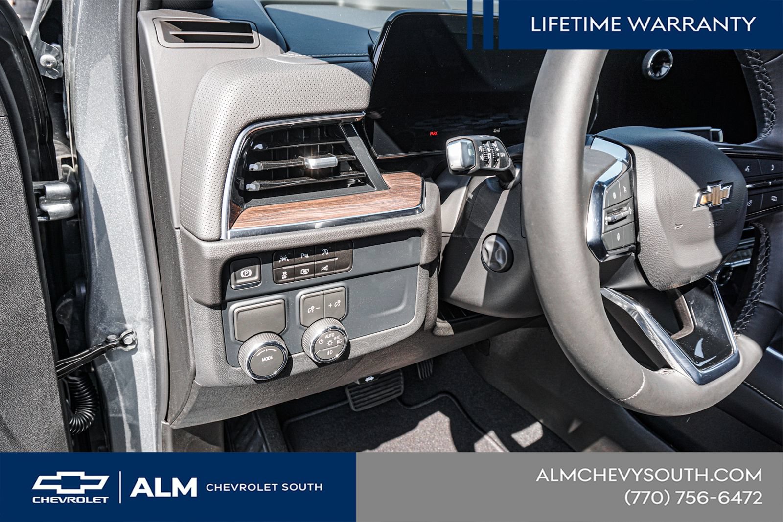New 2026 Chevrolet Suburban Premier RWD image 33