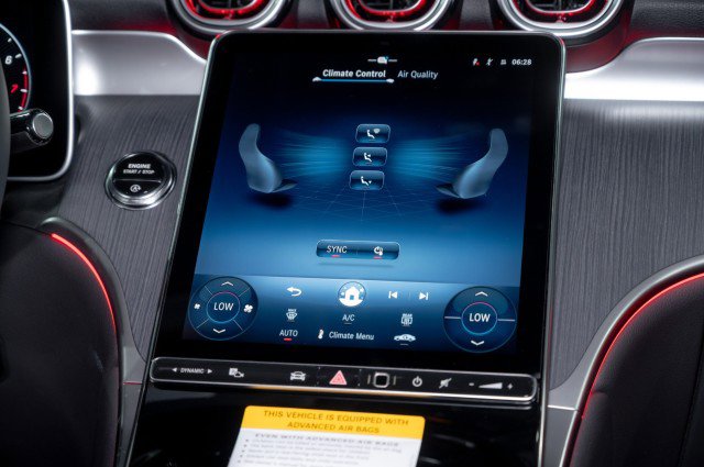 New 2026 Mercedes-Benz GLC 300 image 16